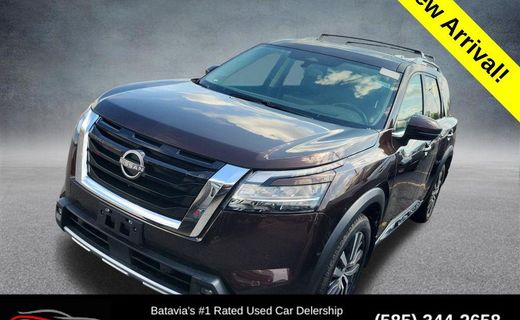 2022 Nissan Pathfinder Platinum
