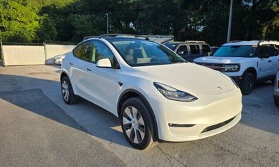2021 Tesla Model Y Long Range