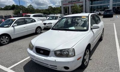 2002 Hyundai Elantra GLS
