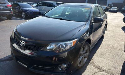 2013 Toyota Camry SE