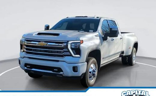2024 Chevrolet Silverado HD High Country