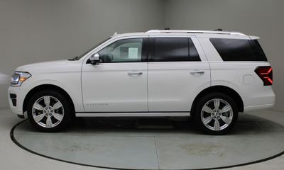 2023 Ford Expedition Platinum