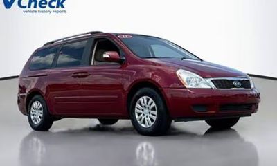 2012 Kia Sedona GL