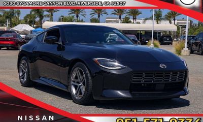 2025 Nissan Z Sport