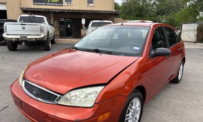 2005 Ford Focus ZX5