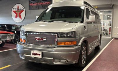 2017 GMC Savana 2500