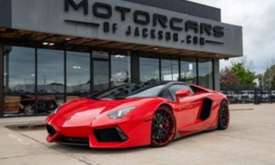 2015 Lamborghini Aventador Roadster