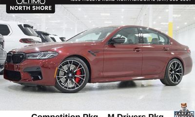2023 BMW M5