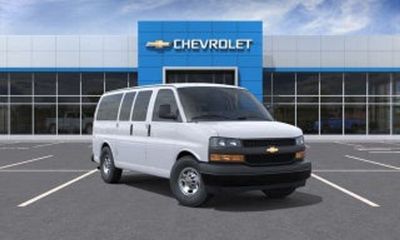 2026 Chevrolet Express LS