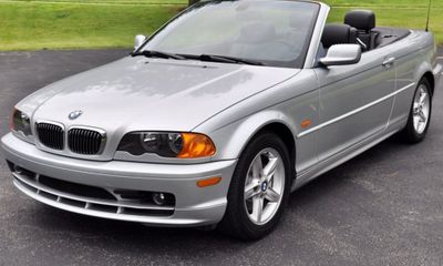 2003 BMW 325CI Series