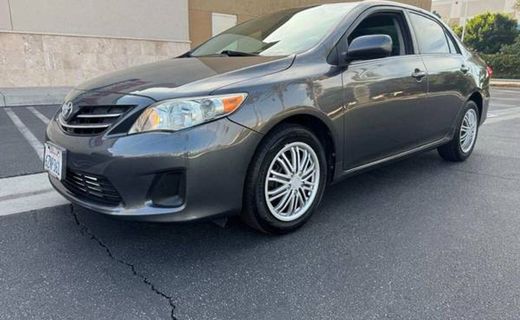 2013 Toyota Corolla LE