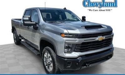 2023 Chevrolet Silverado HD Custom