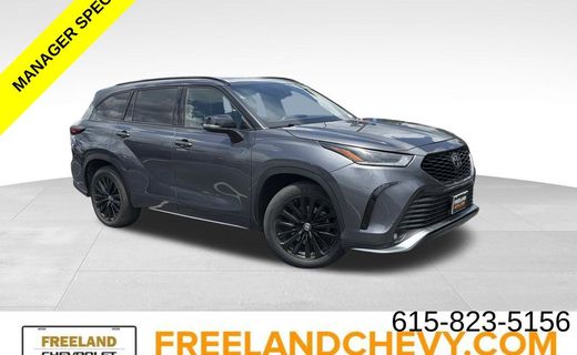 2024 Toyota Highlander XLE