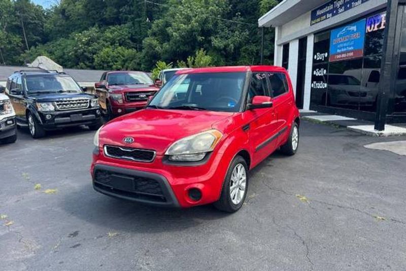 2012 Kia SOUL — a typically priced live listing