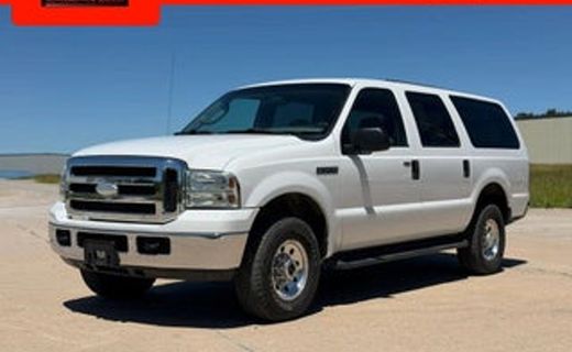 2005 Ford Excursion XLT