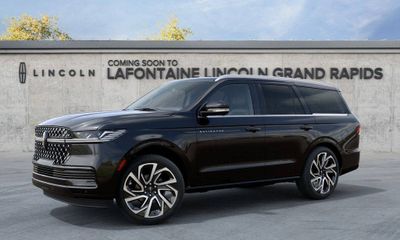 2027 Lincoln Navigator Black Label