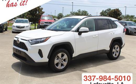 2025 Toyota RAV4 XLE