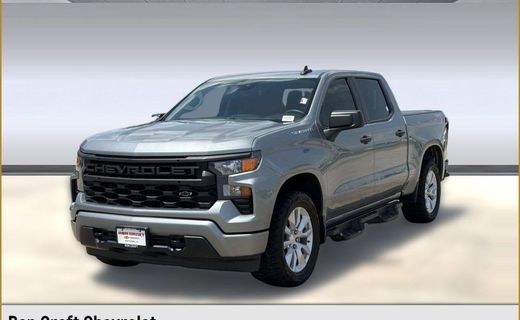 2023 Chevrolet Silverado Custom
