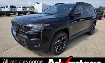 2026 Jeep Cherokee Overland