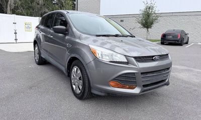 2014 Ford Escape S