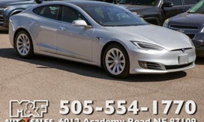 2016 Tesla Model S 90d