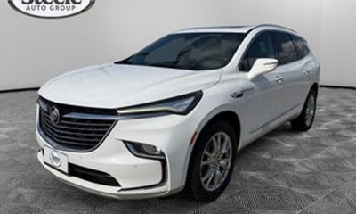2023 Buick Enclave Essence