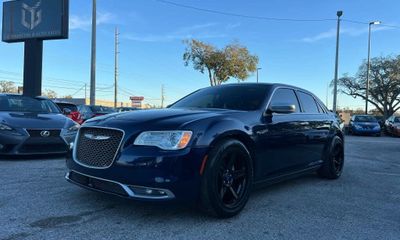 2015 Chrysler 300 300C Luxury Series