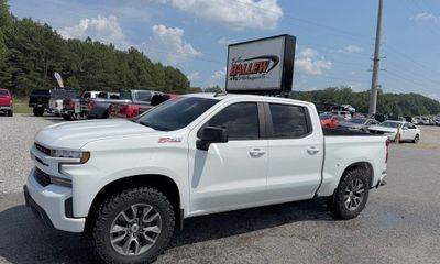 2020 Chevrolet Silverado RST