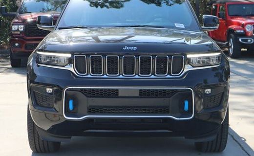 2023 Jeep Grand Cherokee