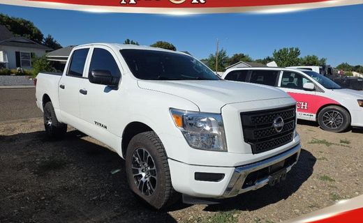 2023 Nissan Titan