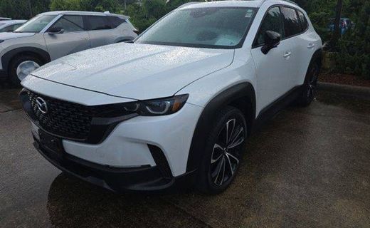 2024 Mazda CX-50 Premium Plus