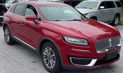 2020 Lincoln Nautilus Standard