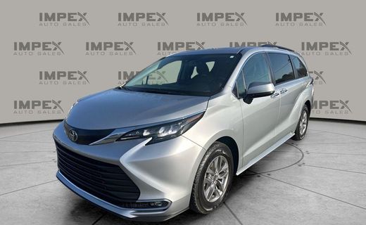 2024 Toyota Sienna XLE