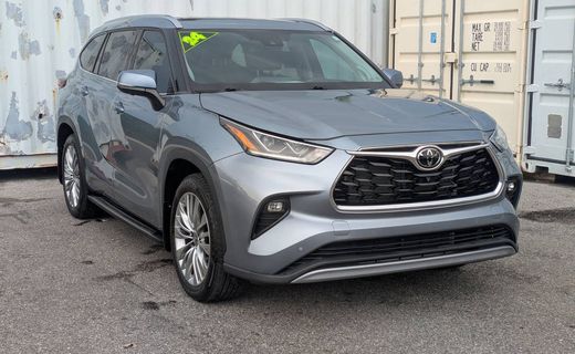 2024 Toyota Highlander XLE