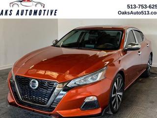 2022 Nissan Altima SR