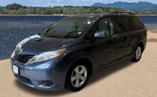 2014 Toyota Sienna LE