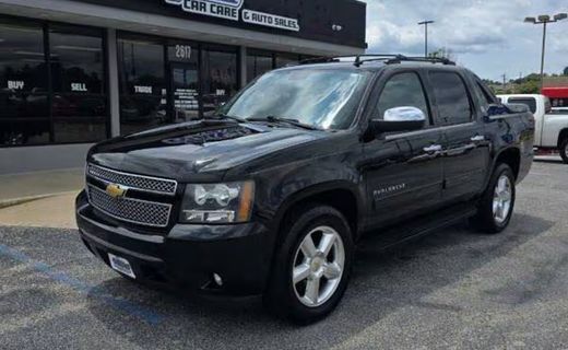 2013 Chevrolet Avalanche LT
