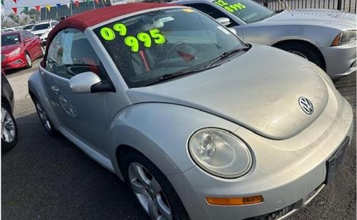 2009 Volkswagen Beetle Blush Edition