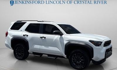 2025 Toyota 4Runner SR5