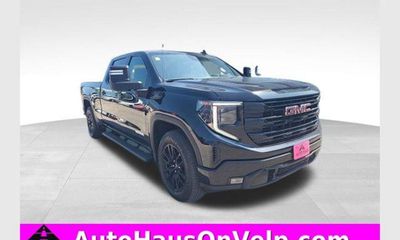 2022 GMC Sierra Elevation