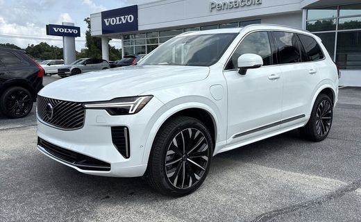 2026 Volvo XC90 Plus Bright