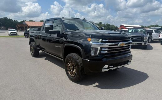 2023 Chevrolet Silverado HD High Country