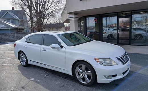 2010 Lexus LS 460