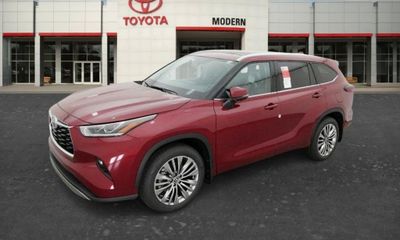 2026 Toyota Highlander LE XLE XSE