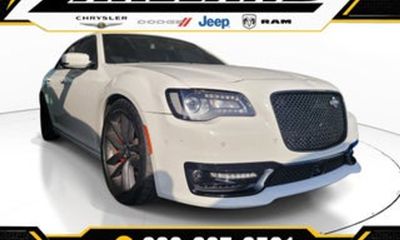 2023 Chrysler 300 300C