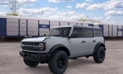 2026 Ford Bronco Badlands