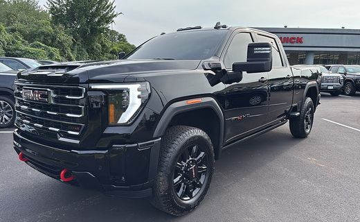 2025 GMC Sierra HD AT4