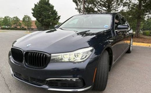 2016 BMW 740i