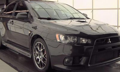2013 Mitsubishi Lancer Evolution MR
