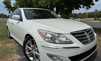 2013 Hyundai Genesis 3 8 Premium